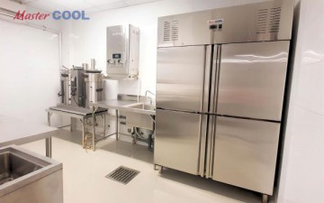 Tủ Mát Công Nghiệp Chính Hãng Cho Nhà Hàng, Khách Sạn