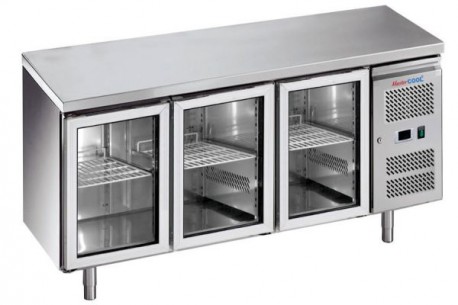 Bàn lạnh công nghiệp: Phân loại, đặc điểm và ứng dụng thực tế