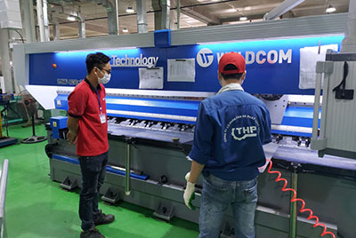 Nhà máy Tân Hà Phát tổ chức đào tạo vận hành máy V-Cut