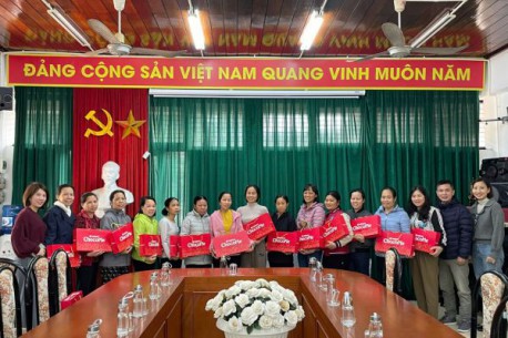 Hà Yến lan tỏa yêu thương – Mang Tết ấm áp đến Làng trẻ SOS Hà Nội