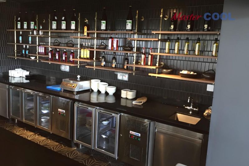 Quầy bar – buffet – bếp mở