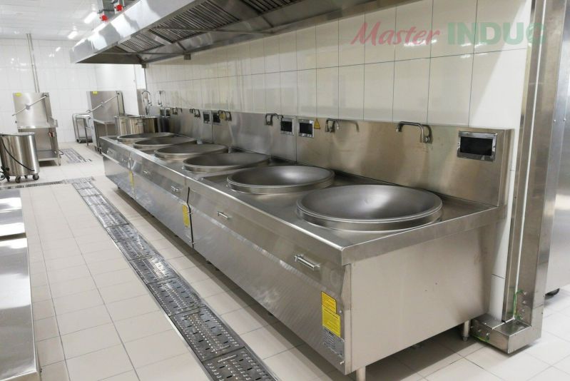 Vệ sinh thiết bị sau mỗi ca làm việc/ ngày làm việc